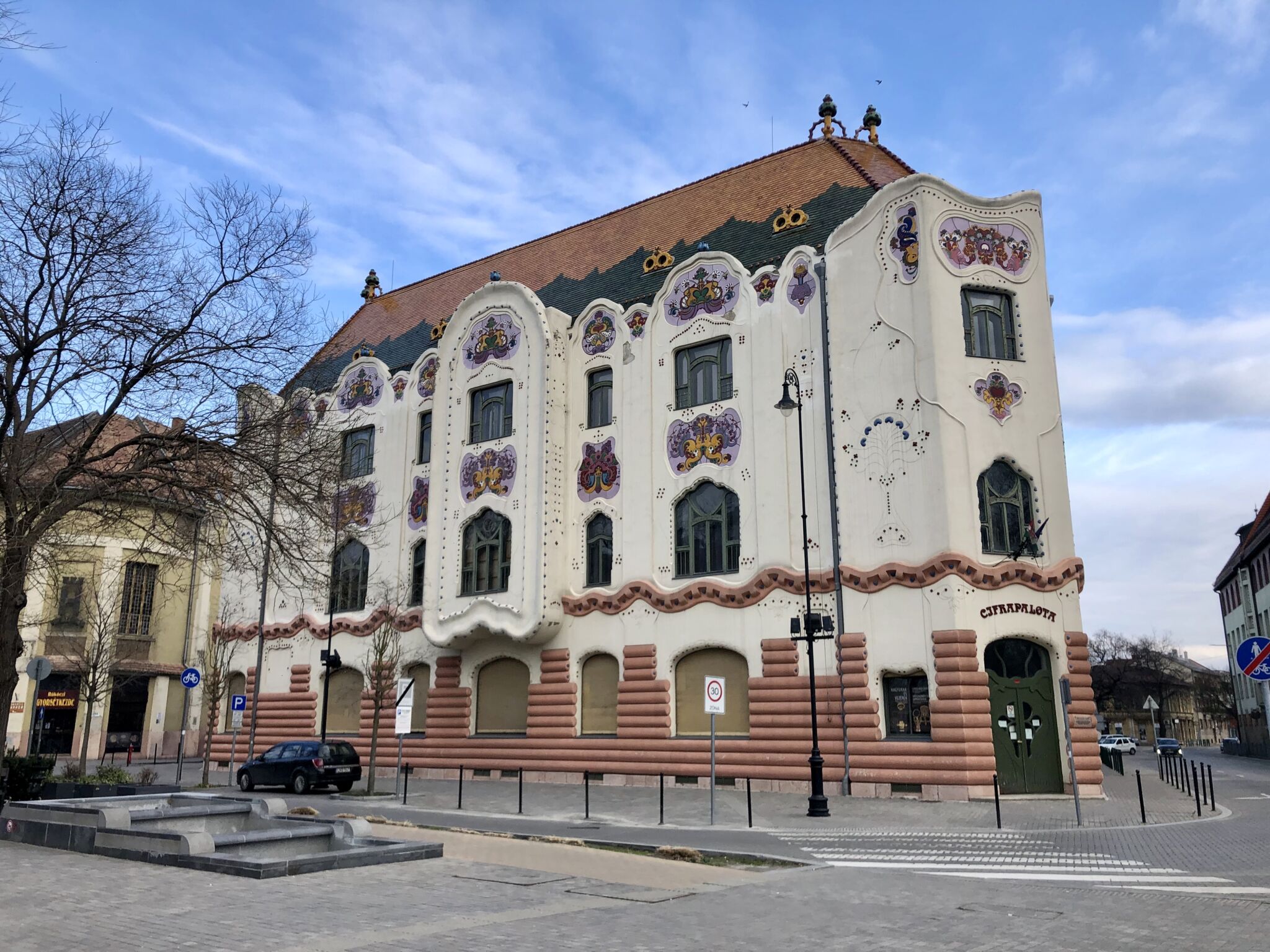Cifra Palota