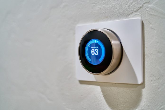 5 ok, miért telepítsen programozható termosztátot otthonába