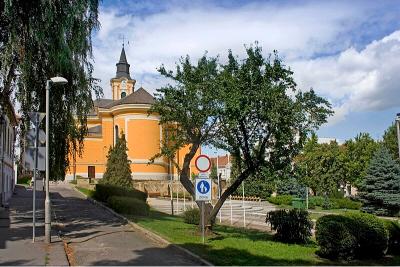 Hungary Satoraljaujhely   Heroes Square And St Stephens Church 1