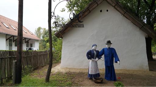 1024px Lajosmizsei Tanyamuzeum 20130929 471 1