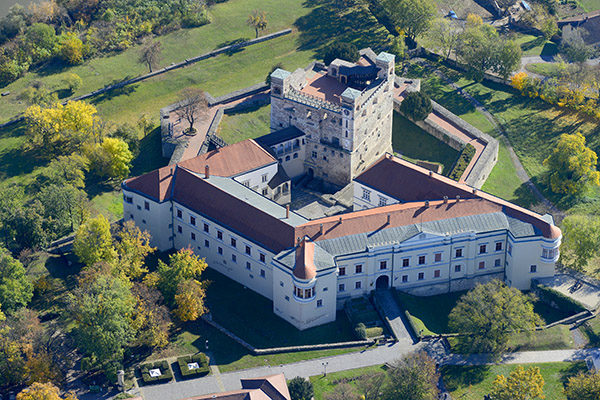 A Sarospataki Rakoczi Var Leg Foton