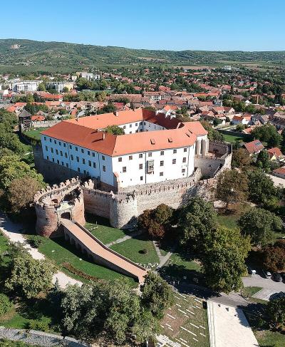 Siklosi Var 1