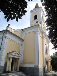 Kenderes Katolikus Templom 1 2