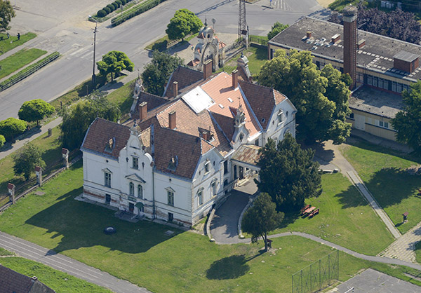 A_Barthodeiszky-kastély_légi_felvételen,_Beled A Barthodeiszky Kastely Legi Felvetelen Beled 1